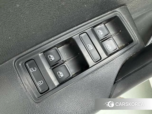 Volkswagen Santana id 4258564 из Китая 24