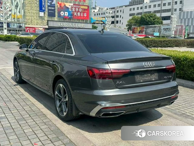 Audi A4L 2021 Серебристо-серый из Китая, фото 6