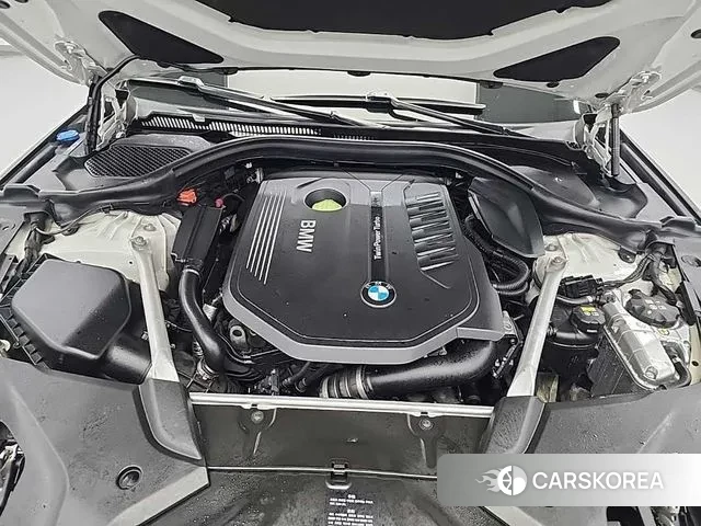 BMW 5 Series (G30) id 3773171 из Кореи 16