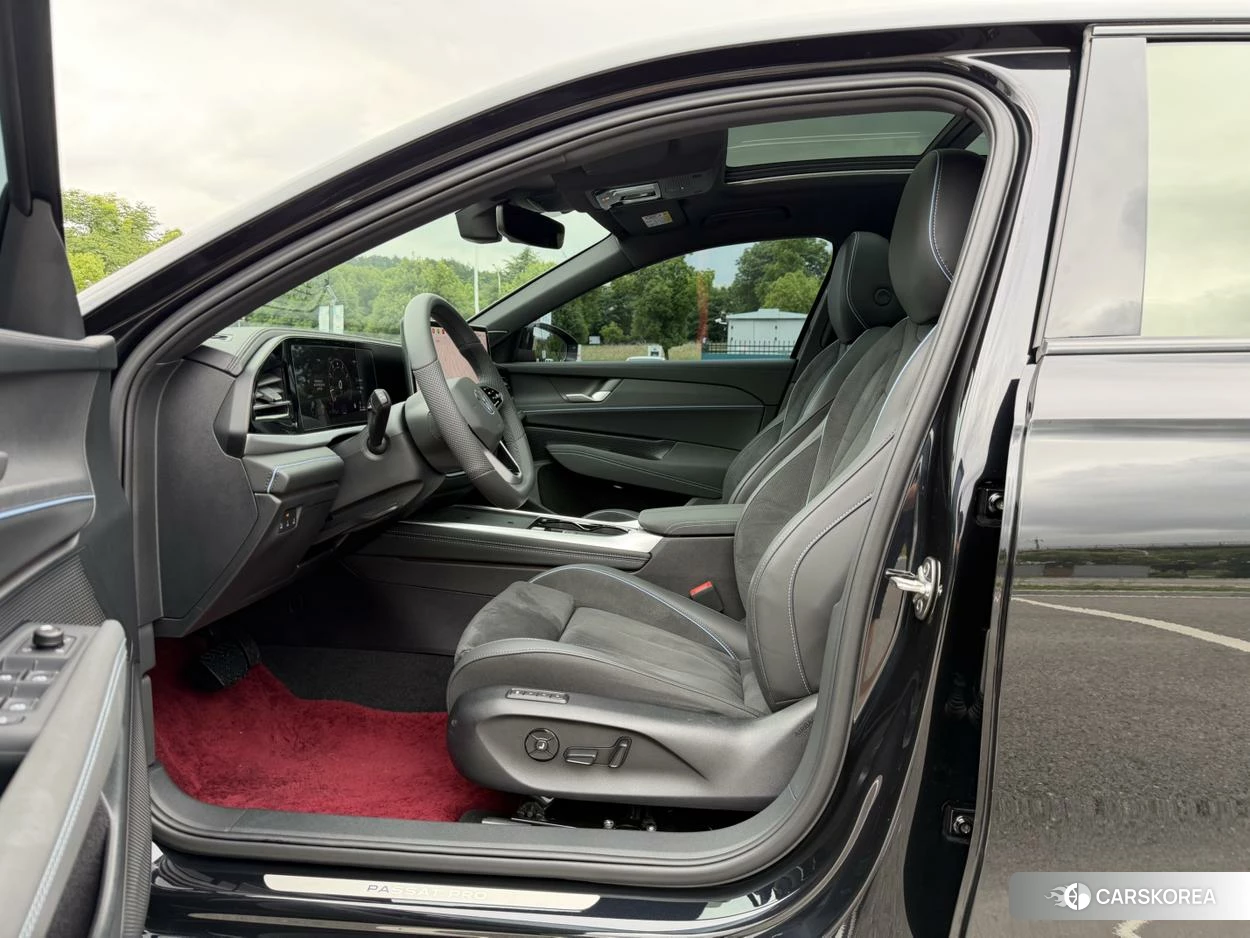 Volkswagen Passat id 4498542 из Китая 30