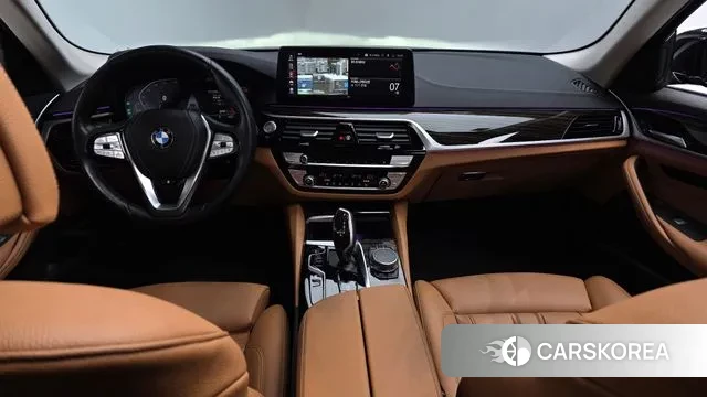 BMW 5 Series (G30) id 3555476 из Кореи 16