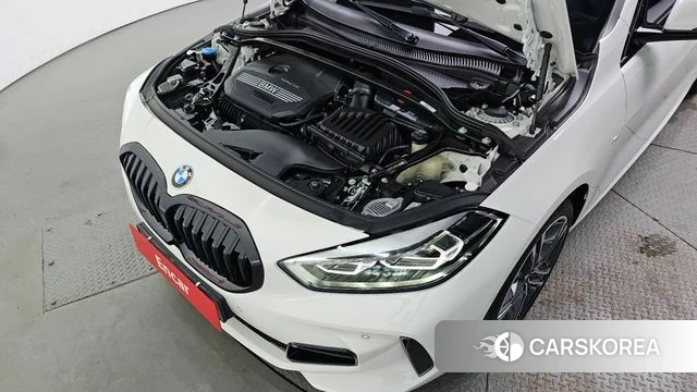 BMW 1 Series (F40) id 4879703 из Кореи 28