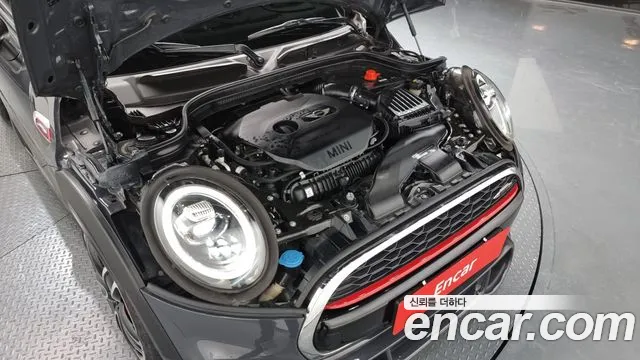 Mini Cooper S id 2650553 из Кореи 16