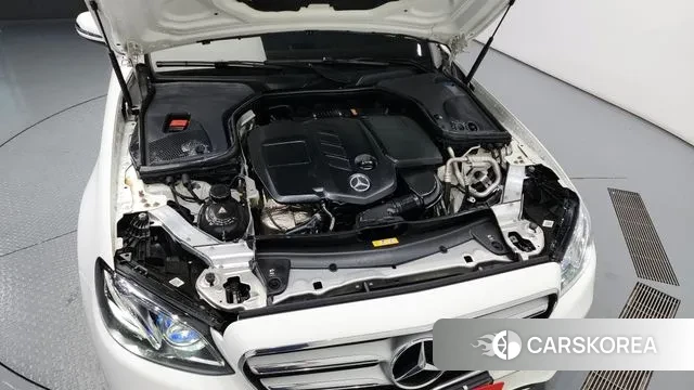 Mercedes-Benz E-Class W213 id 3033948 из Кореи 16
