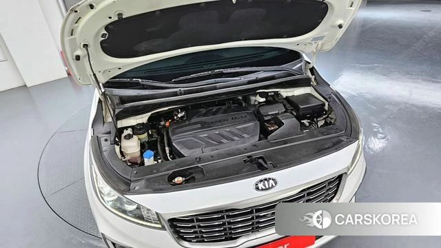 Kia The New Carnival id 3814453 из Кореи 16