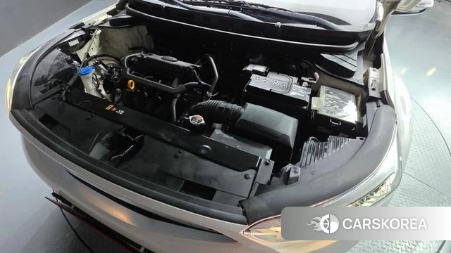 Kia Stonic id 4477395 из Кореи 16