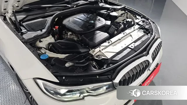 BMW 3 Series (G20) id 3526092 из Кореи 16