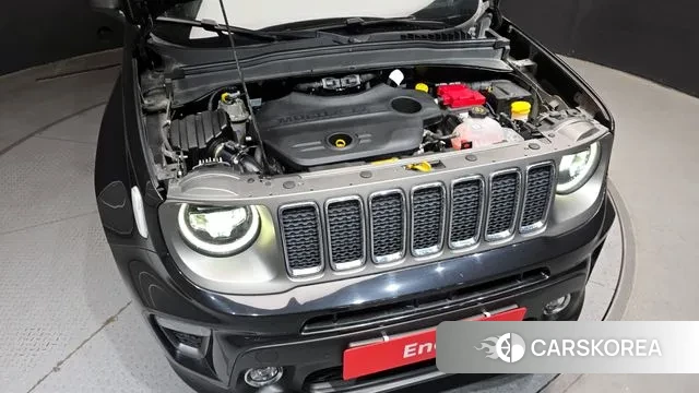 Jeep Renegade id 3788902 из Кореи 16