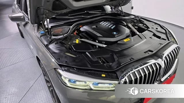 BMW 7 Series (G11) id 3348872 из Кореи 16