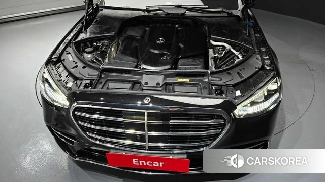 Mercedes-Benz S-Class W223 id 4303895 из Кореи 26
