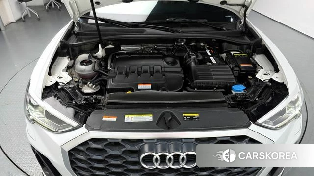Audi Q3 (F3) id 4389803 из Кореи 28