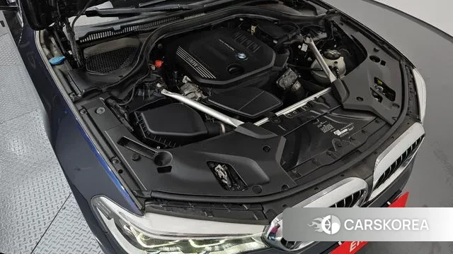 BMW 5 Series (G30) id 3385752 из Кореи 16