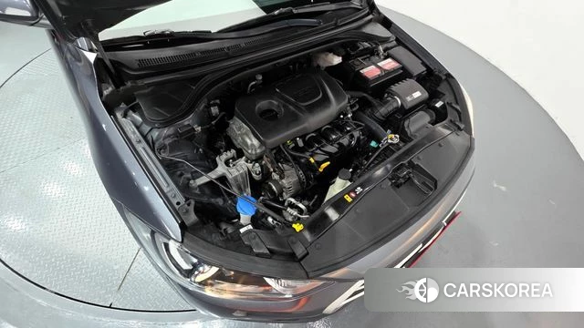 Hyundai Avante AD id 4643015 из Кореи 16