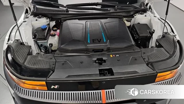 Hyundai Ionic 5 id 3388556 из Кореи 16