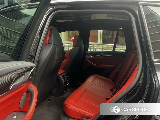 BMW X3 M id 4265859 из Китая 13