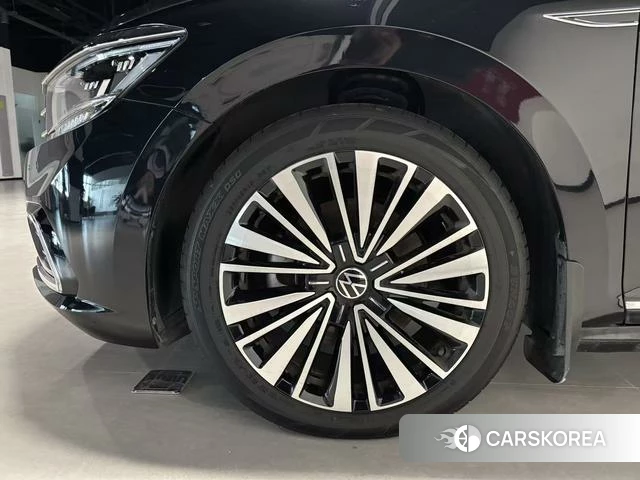Volkswagen Passat id 4335219 из Китая 15