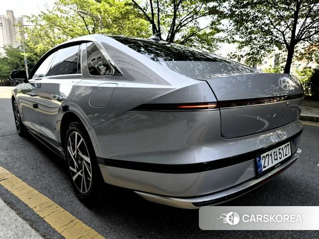 Hyundai Grandeur (GN7) id 4280685 из Кореи 16