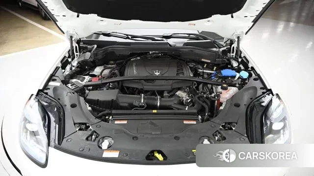 Maserati Grecale id 3382851 из Кореи 16