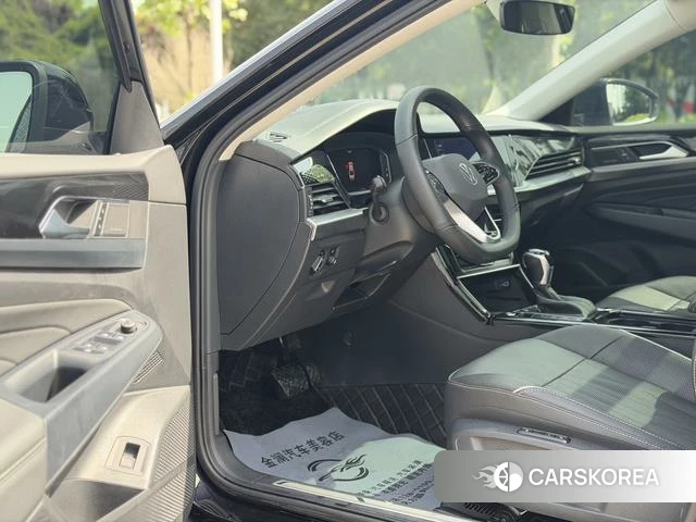 Volkswagen Passat 2023 Черный из Китая, фото 6