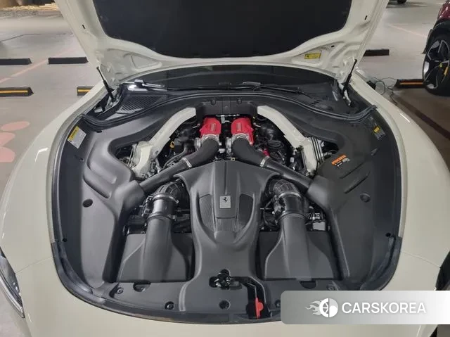 Ferrari Rome id 3700826 из Кореи 16