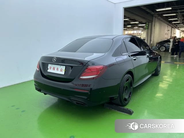 Mercedes-Benz E-class id 4219298 из Китая 17