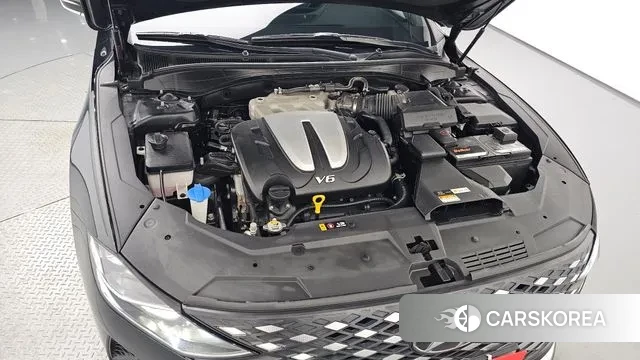 Hyundai The New Grandeur IG id 3601000 из Кореи 16