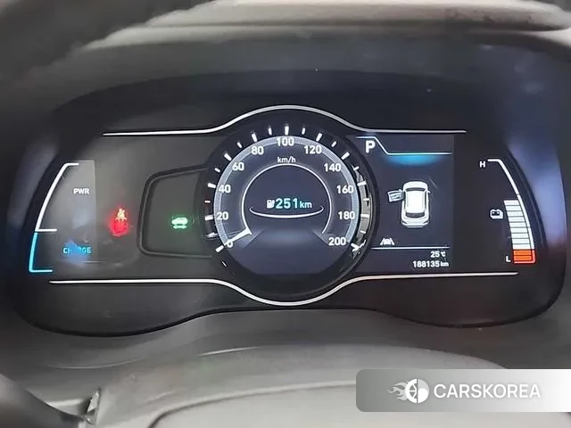 Hyundai Kona Electric id 3039386 из Кореи 14