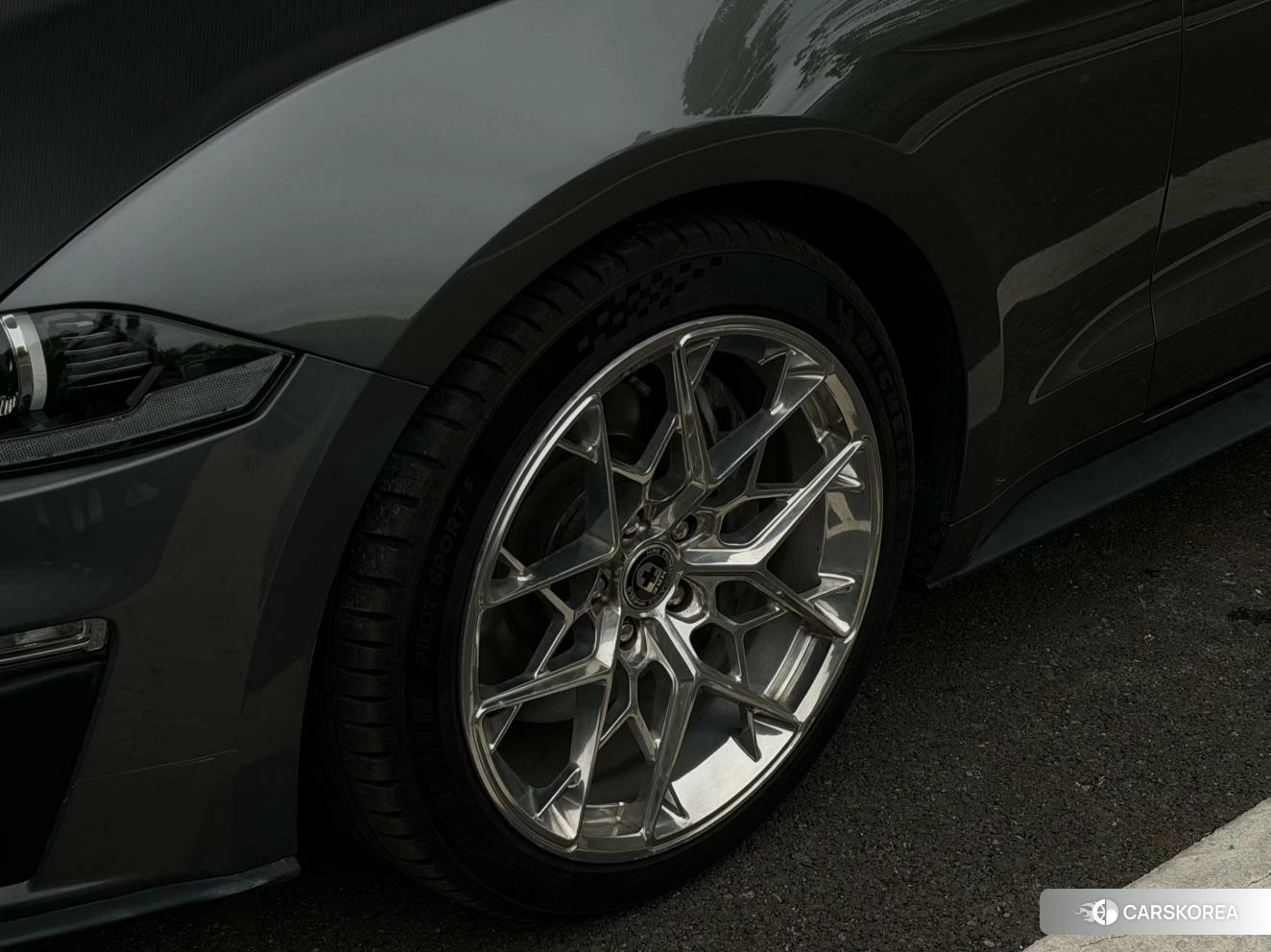 Ford Mustang id 4419140 из Китая 10