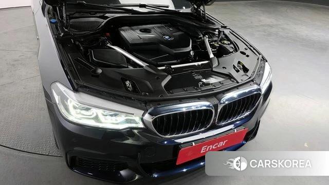 BMW 5 Series (G30) id 3880228 из Кореи 16