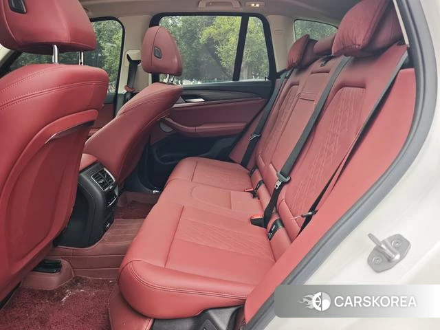 BMW X3 id 4353111 из Китая 11