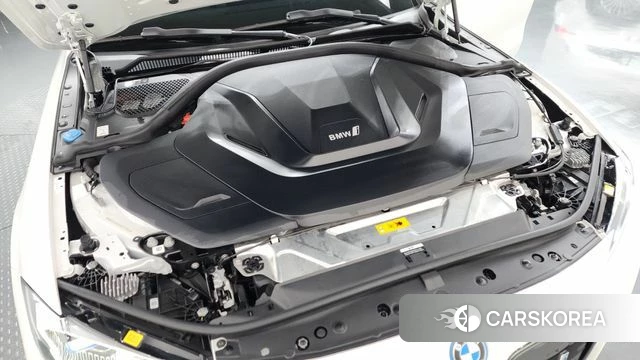BMW i4 id 4560989 из Кореи 33