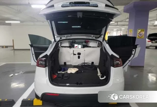 Tesla Model Y 2021 Белый из Кореи, фото 6