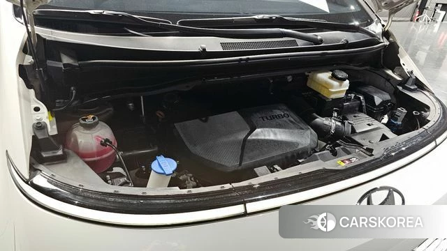 Hyundai Staria id 4293724 из Кореи 16