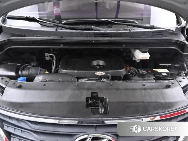 Hyundai The New Grand Starex id 3045221 из Кореи 16