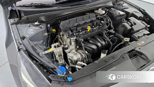 Hyundai Avante (CN7) id 3334688 из Кореи 16