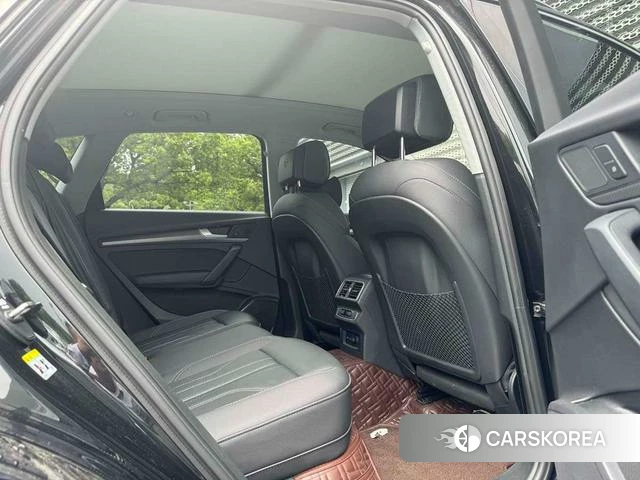 Audi Q5L id 4333728 из Китая 12
