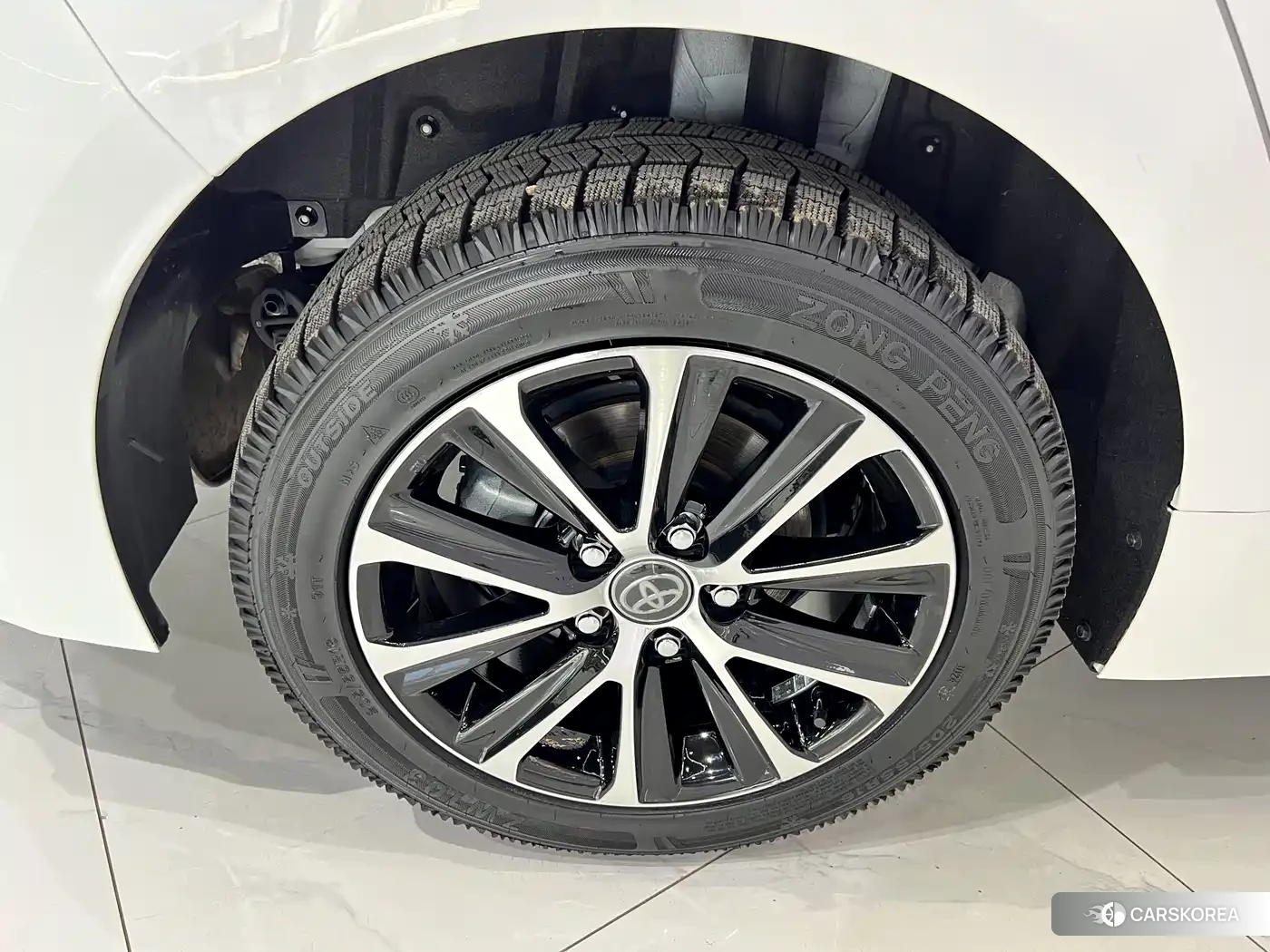 Toyota Levin id 4576633 из Китая 17