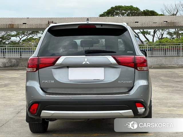 Mitsubishi  Outlander id 3857944 из Китая 10