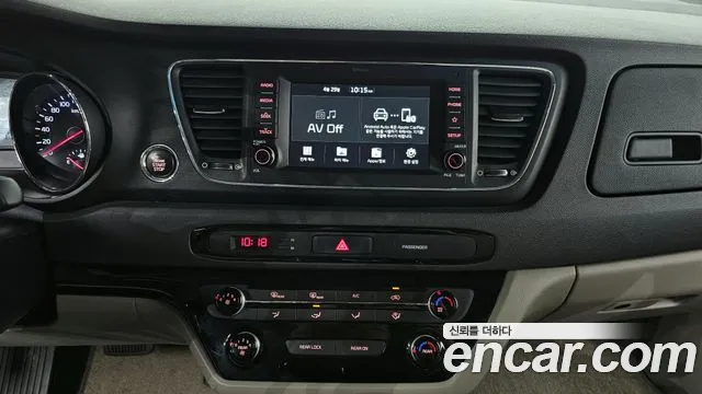 Kia The New Carnival id 2678569 из Кореи 16