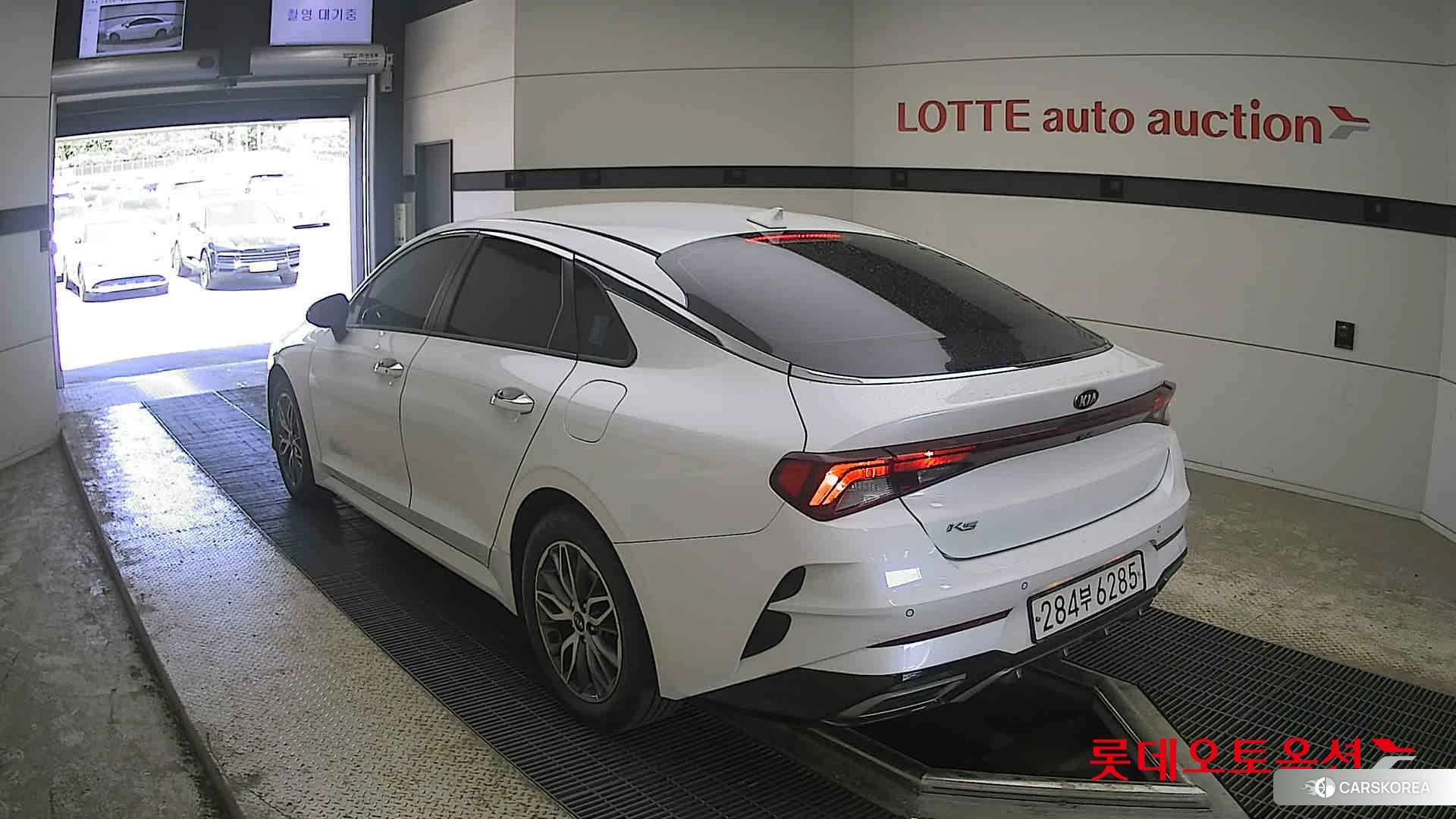 Kia K5 id 4296910 из Кореи 32