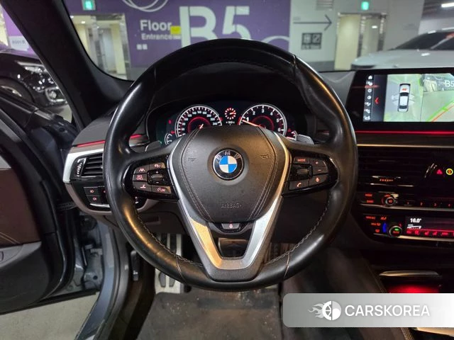 BMW 5 Series (G30) id 3966548 из Кореи 15