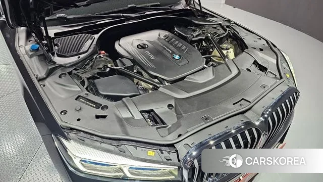 BMW 7 Series (G11) id 3356261 из Кореи 16