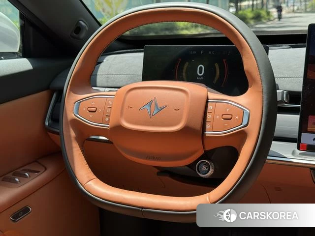 Dongfeng Yipai Yipai 007 id 4222109 из Китая 21