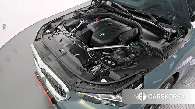 BMW 5 Series (G60) id 4493505 из Кореи 16