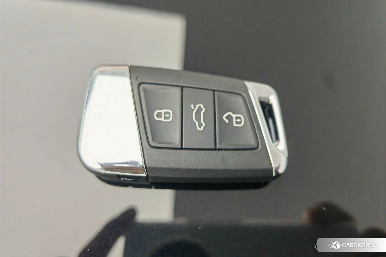 Volkswagen Passat id 4486125 из Китая 20