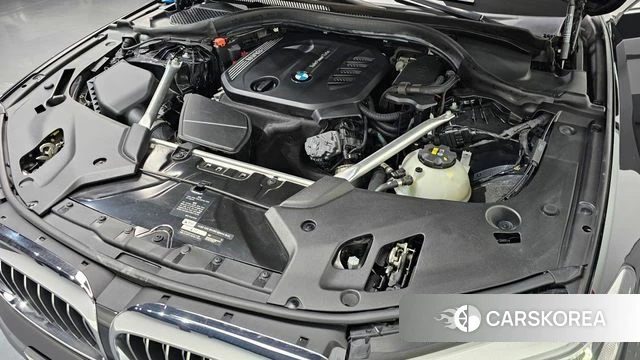 BMW 5 Series (G30) id 4196333 из Кореи 29