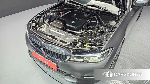 BMW 3 Series (G20) id 4534938 из Кореи 27