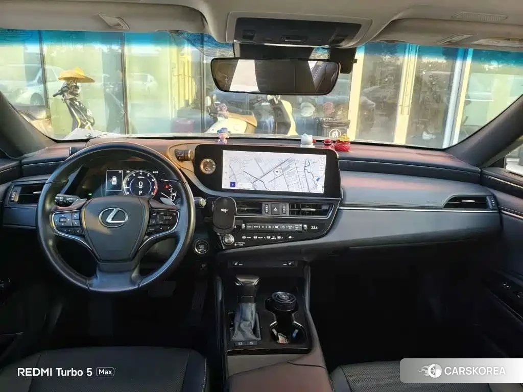 Lexus ES 2023 Champagne/brown из Китая, фото 6