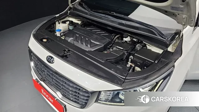 Kia The New Carnival id 2995528 из Кореи 16