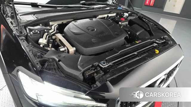 Volvo V60 Cross-Country 2nd Generation id 3885578 из Кореи 16